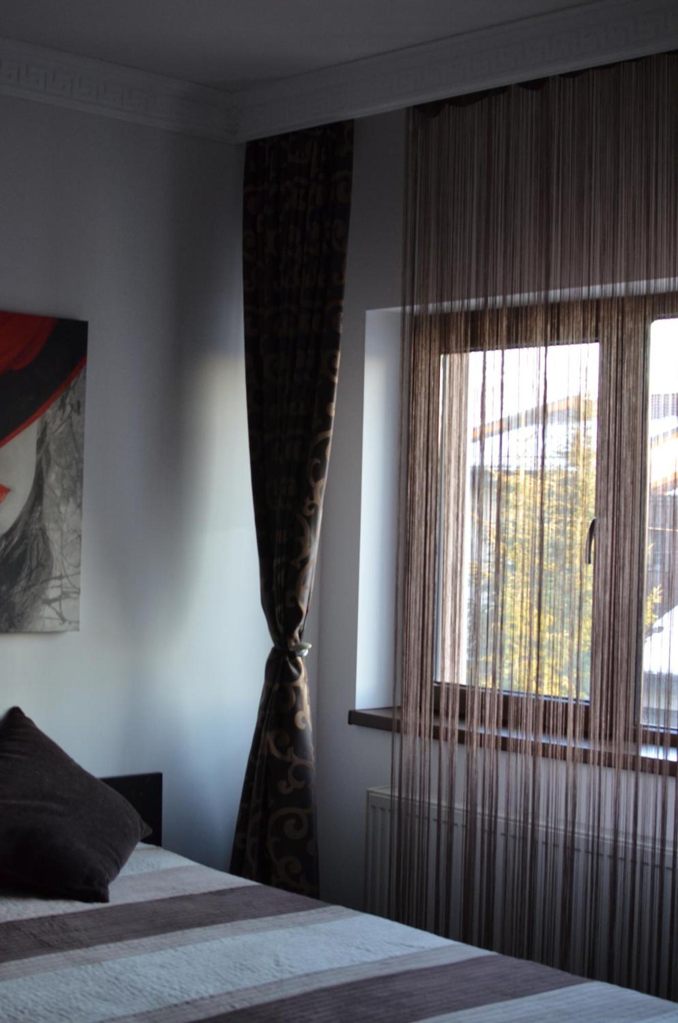 Bragadiru Vila Cu Trandafiri Cozy Apartments 2 Camere מראה חיצוני תמונה